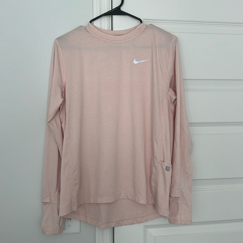 Nike Women’s Running Long Sleeve Dri Fit Size M